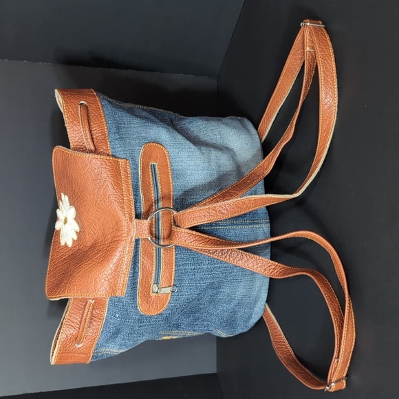 Vintage Jean/Faux Leather Medium Backpack with added Character Patches . - Picture 5 of 12